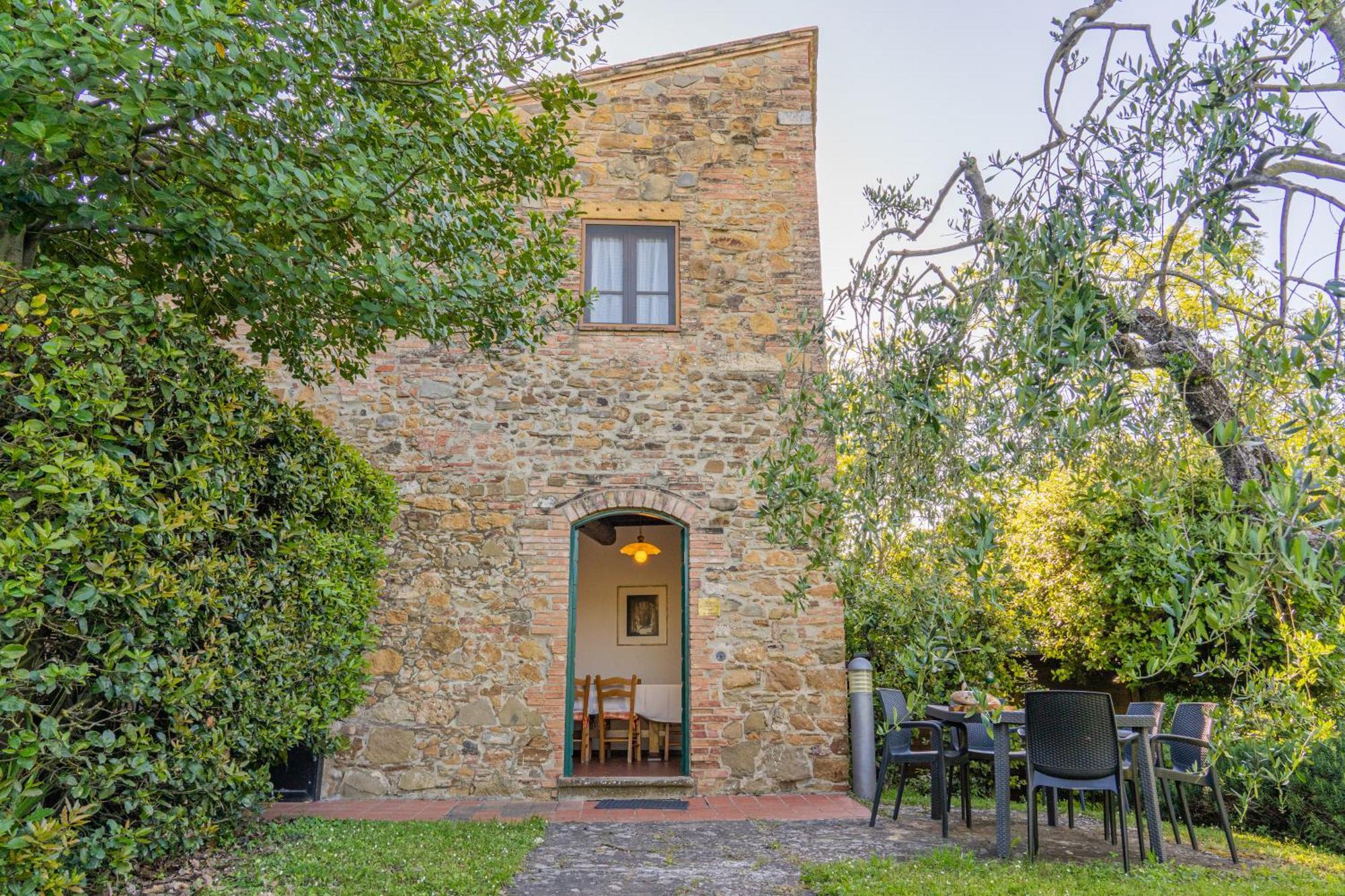 Borgo La Casaccia Apartment Монтайоне Екстериор снимка